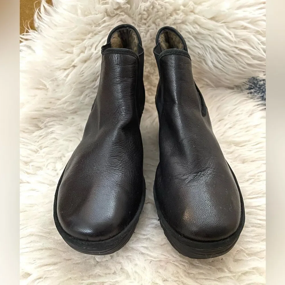 Fly London Yoss Leather Wedge Chelsea Boots Black 40 (9-9.5)